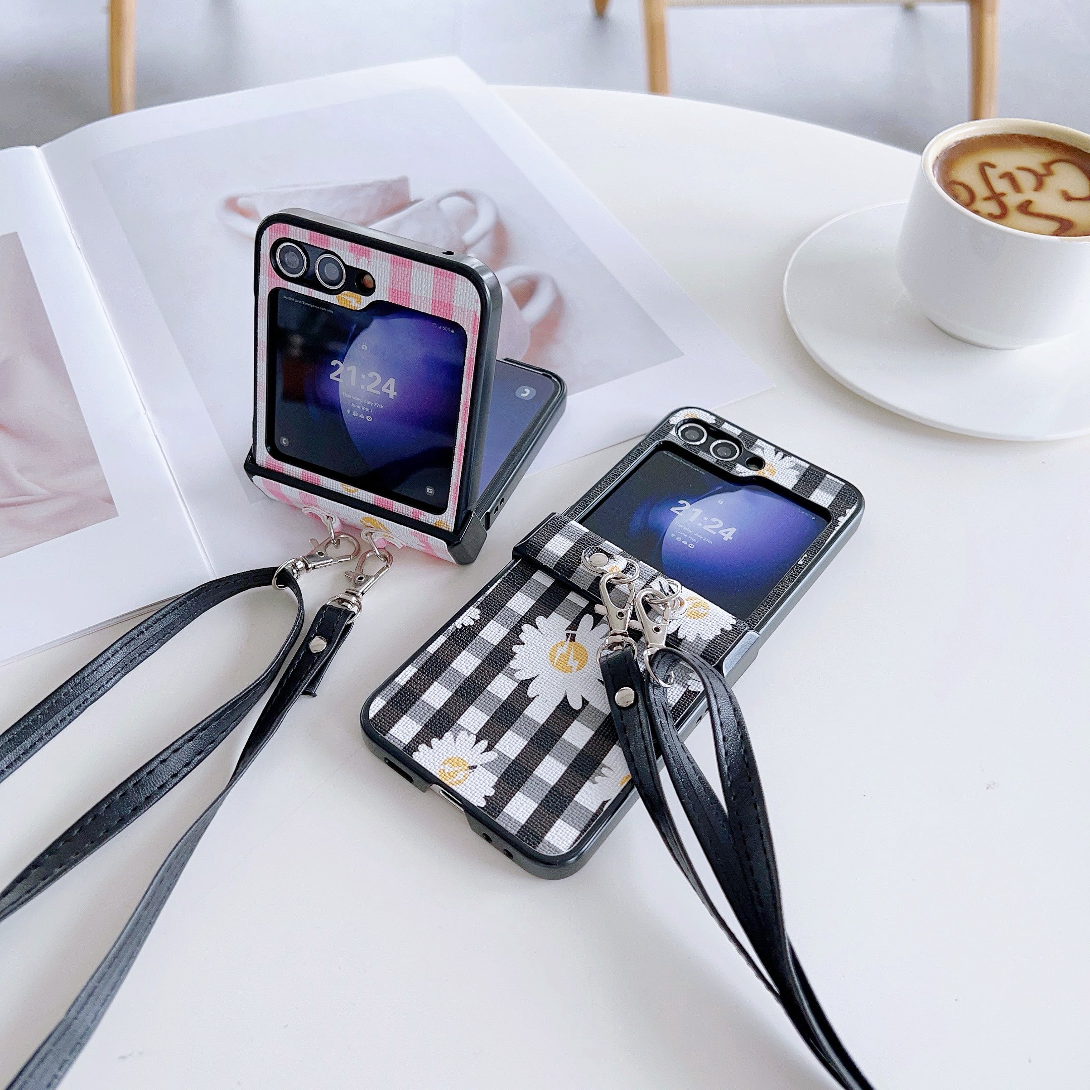 For Samsung Galaxy Z Flip6 5G Flower and Grids Pattern PU Leather Coated PC Phone Cover with Crossbody Strap - Black+White For Samsung Galaxy Z Flip6 5G Flower and Grids Pattern PU Leather Coated PC Phone Cover with Crossbody Strap - Black+White